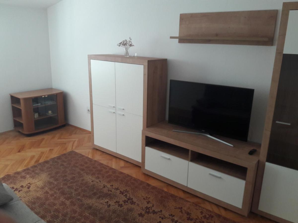 Apartment Bise Рогозница Екстериор снимка