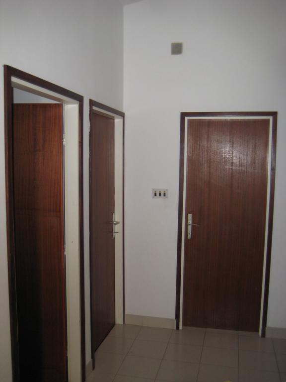 Apartment Bise Рогозница Екстериор снимка